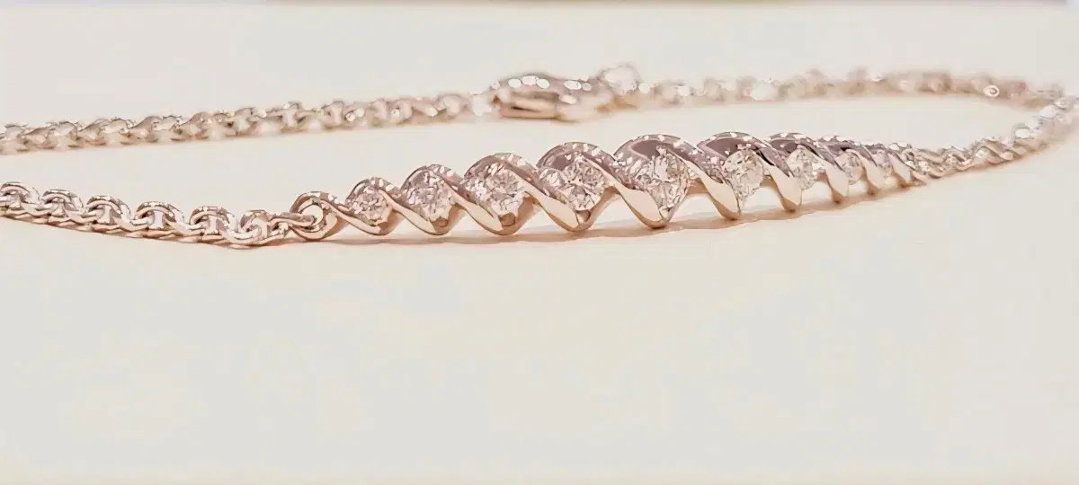 thumbnail-7